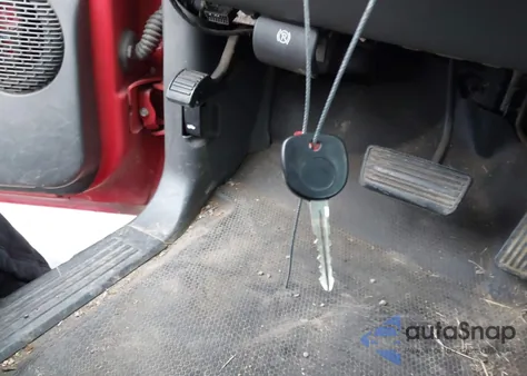 2006 Chevrolet Silverado 1500 Work Truck из США, поврежденный, VIN 3GCEC14X86G268227